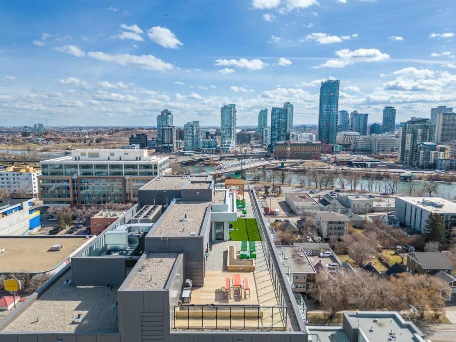 Chic 1Br Kensington Unit W/Parking Apartment Calgary Luaran gambar