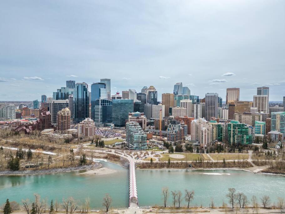 Chic 1Br Kensington Unit W/Parking Apartment Calgary Luaran gambar