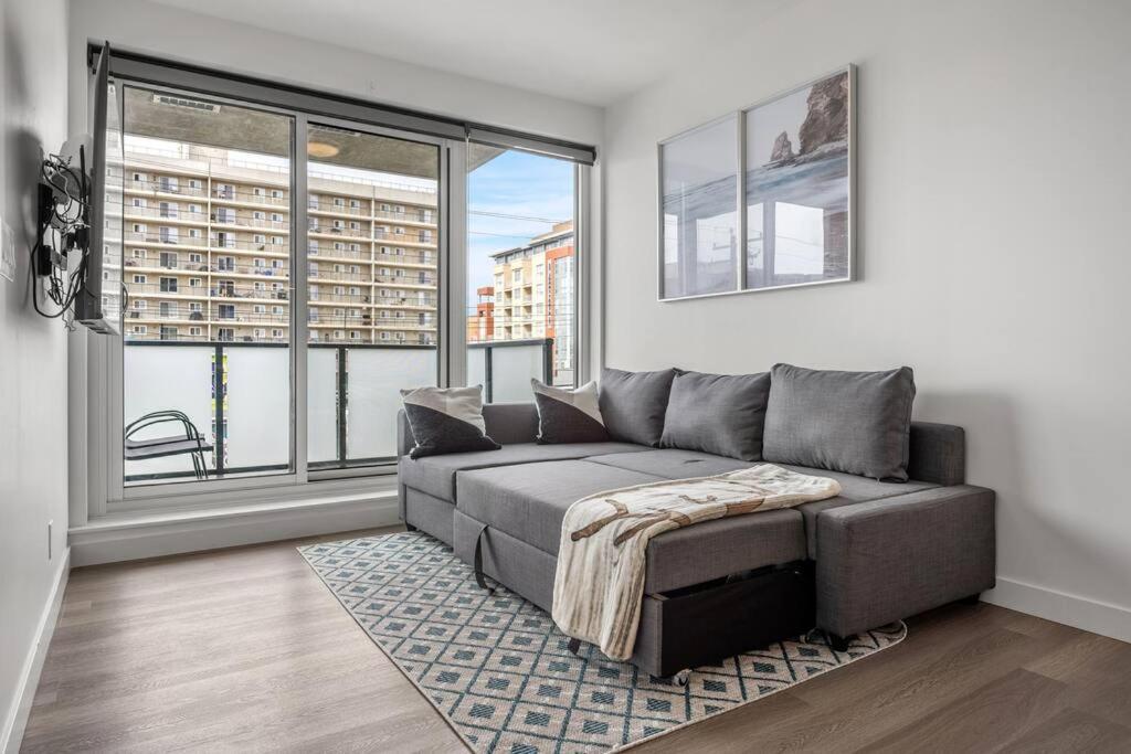 Chic 1Br Kensington Unit W/Parking Apartment Calgary Luaran gambar
