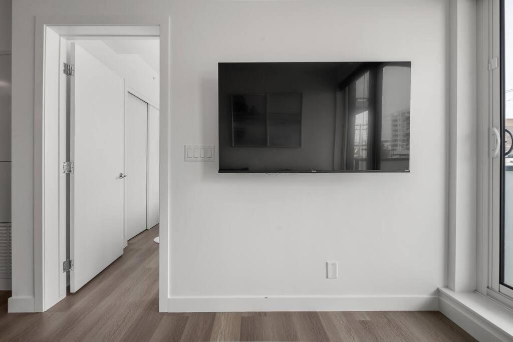 Chic 1Br Kensington Unit W/Parking Apartment Calgary Luaran gambar